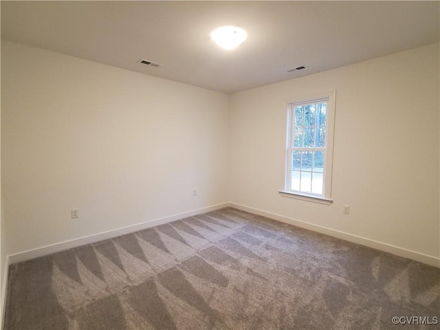 empty room featuring carpet