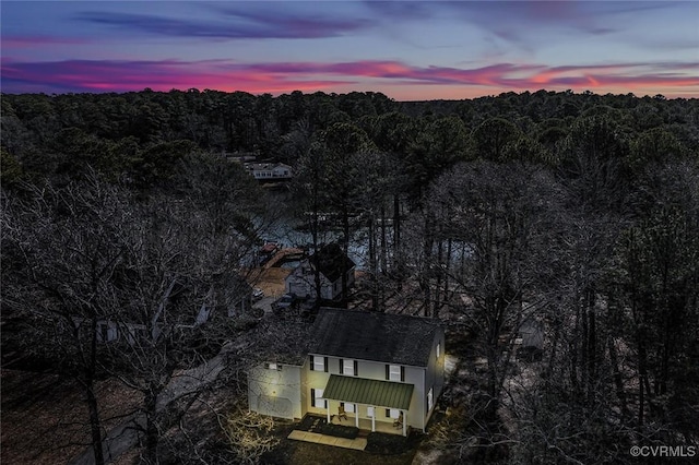 view of aerial view at dusk