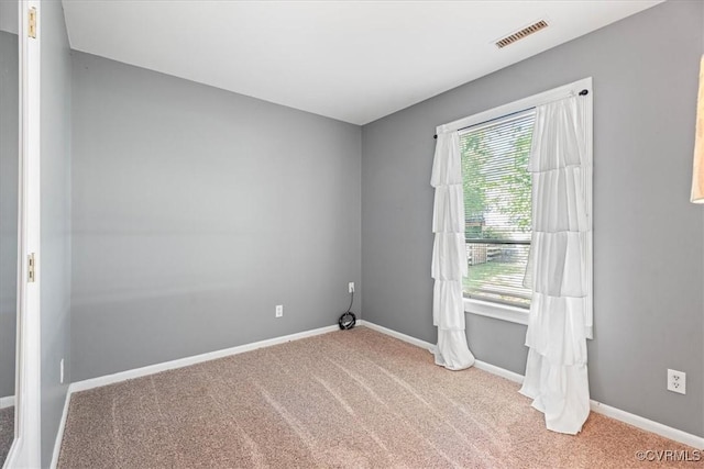 803 Lake Caroline Dr, Abingdon, VA 22546 - unfurnished room with carpet floors and baseboards