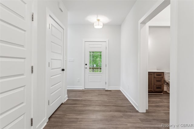 8280 Mobjack Ln, Hayes, VA 23072 - foyer with wood finished floors and baseboards