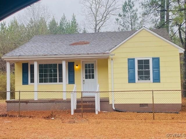 view of front of property