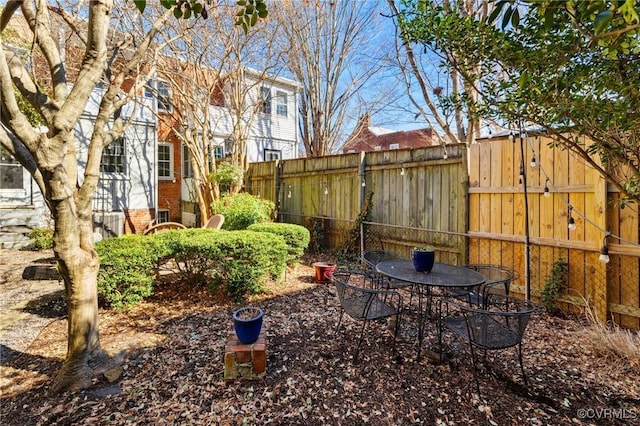 view of yard with fence