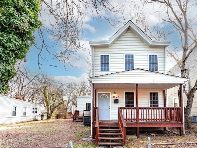 view of front of home featuring covered porch