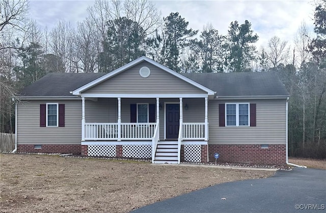 view of front facade featuring covered porch