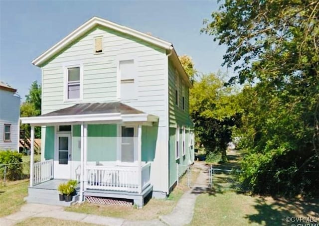 view of front of property with a porch