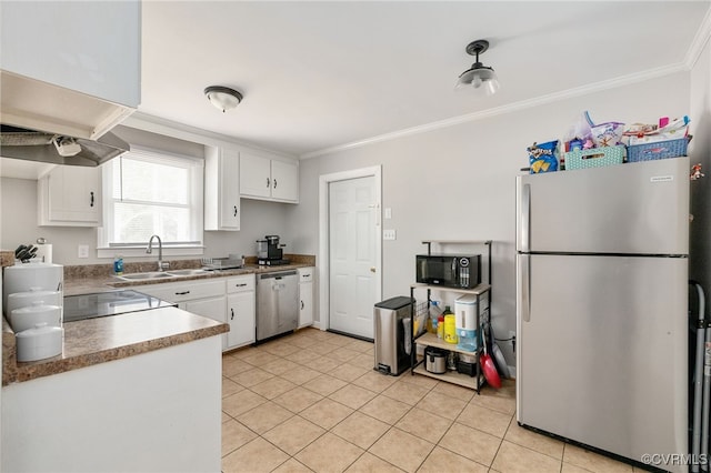 kitchen with white cabinetry, sink, crown molding, and stainless steel appliances