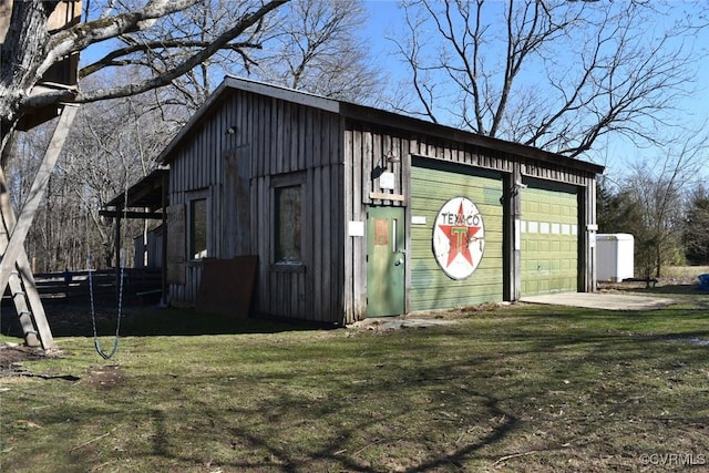 view of outbuilding with an outbuilding