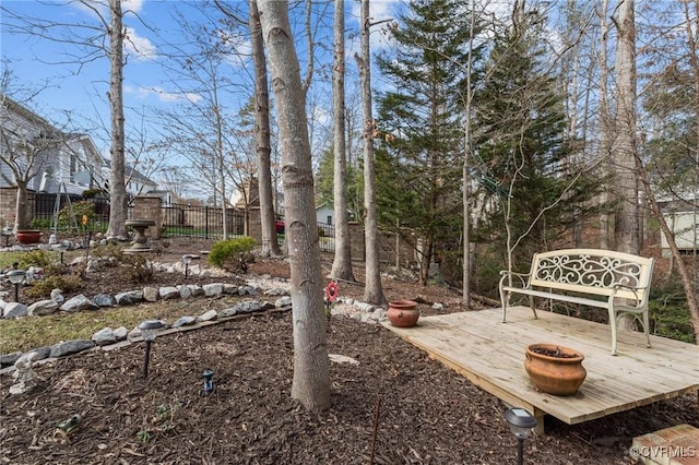 view of yard featuring fence