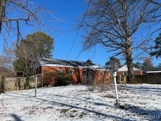 view of front of property