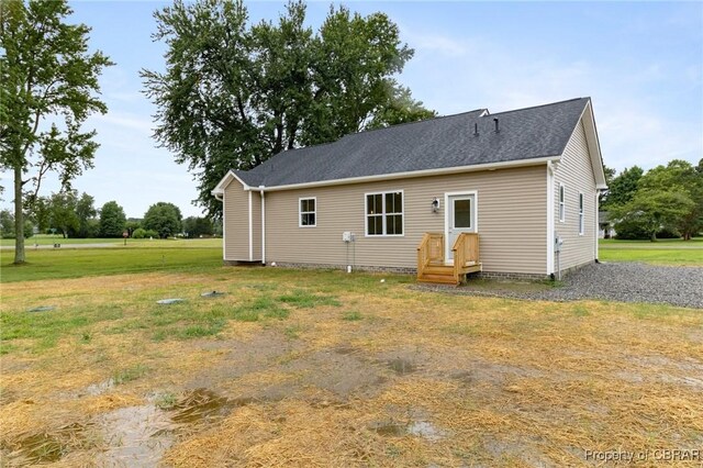 100 Bowsprit Ln, Wicomico Church, VA 22473 - back of house with a yard