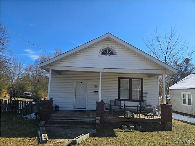 view of front facade featuring covered porch