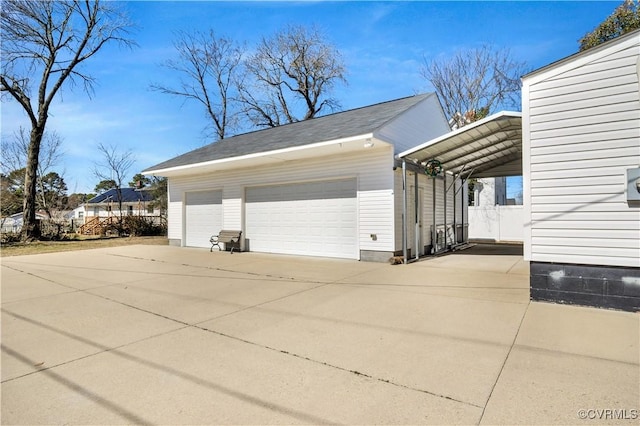 view of detached garage