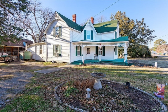 view of front facade with a porch