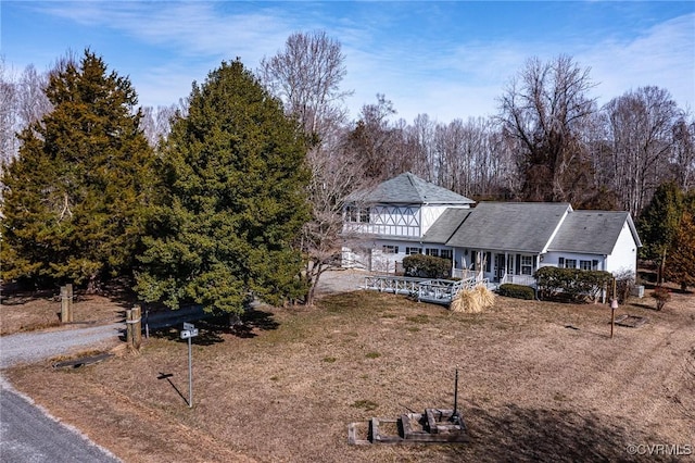 view of front of property