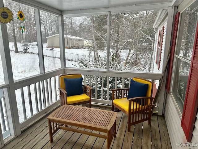 view of sunroom / solarium