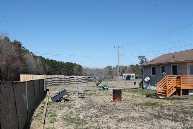 view of yard featuring fence