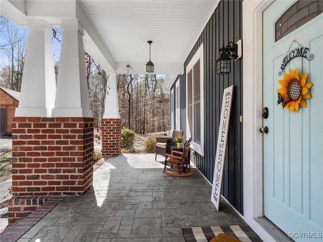 view of patio / terrace featuring covered porch