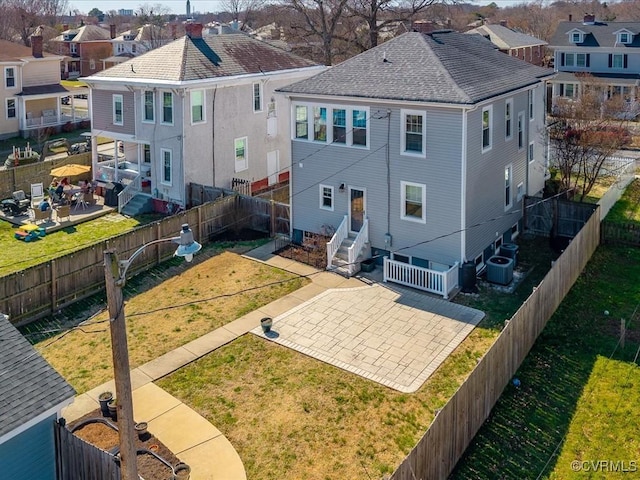 bird's eye view with a residential view