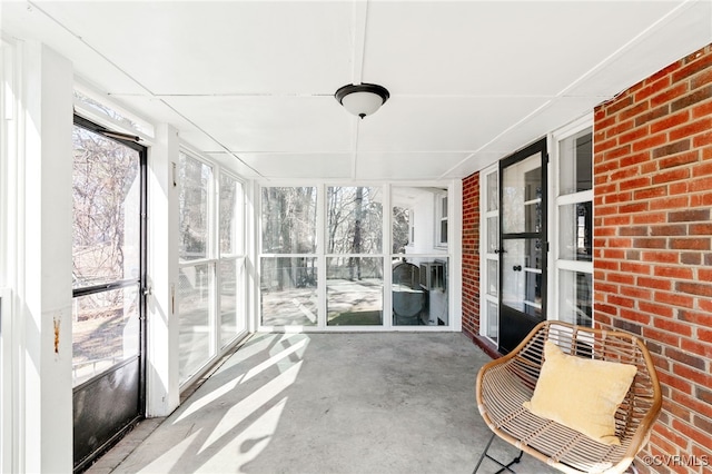 view of unfurnished sunroom