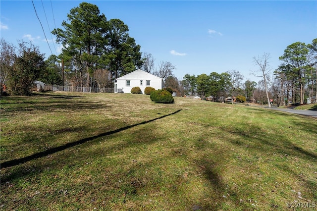 view of yard featuring fence