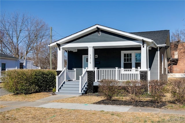 view of front of property with covered porch