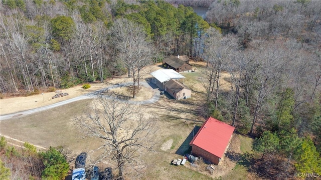 bird's eye view with a view of trees