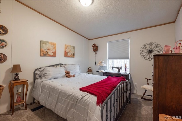 bedroom featuring lofted ceiling, crown molding, carpet floors, and a textured ceiling