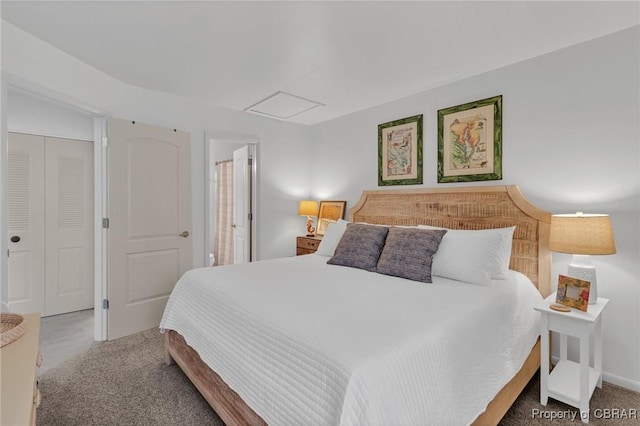 view of carpeted bedroom