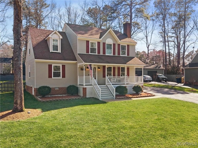 view of front of property with crawl space, covered porch, a front lawn, and fence