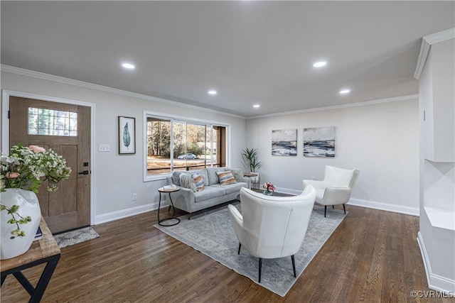 living room with dark wood finished floors, recessed lighting, crown molding, and baseboards