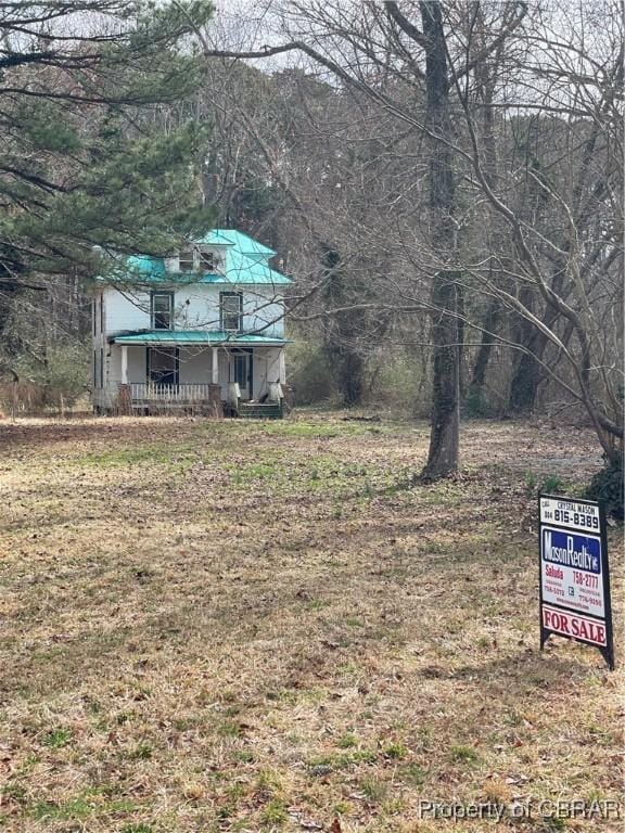 view of front of house with covered porch