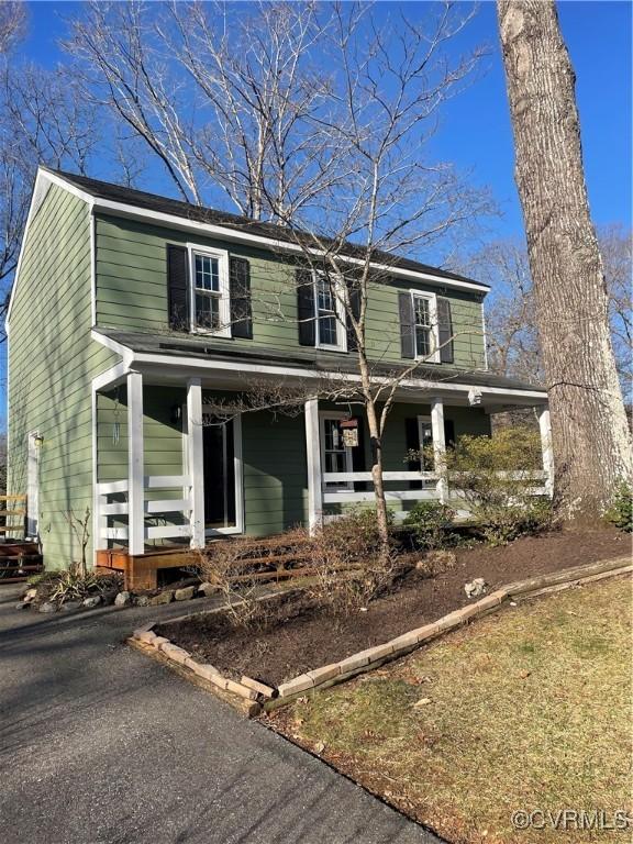 view of front of home with a porch