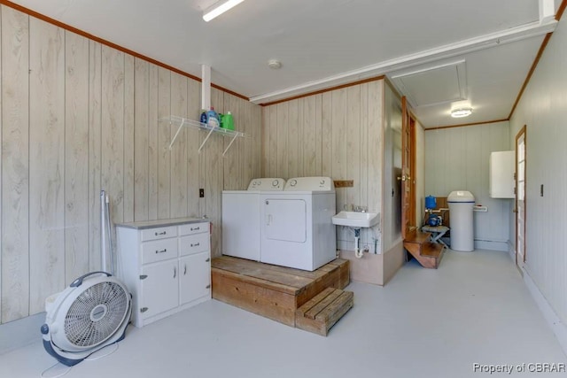 laundry room featuring laundry area and washing machine and dryer