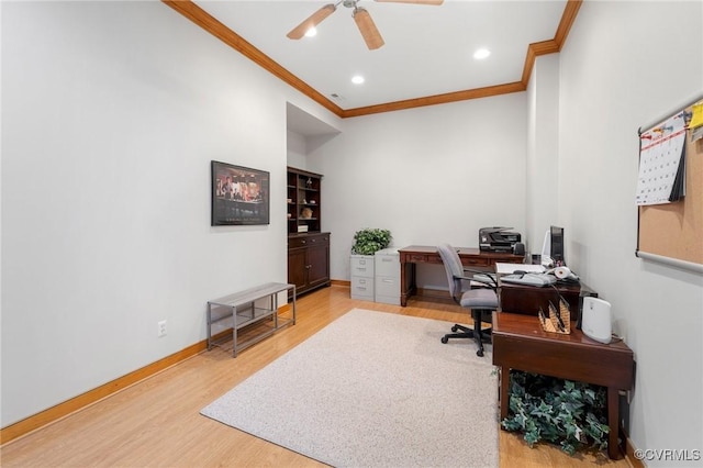 home office with ornamental molding, a ceiling fan, wood finished floors, recessed lighting, and baseboards