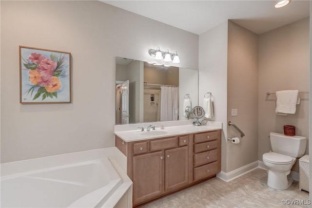 bathroom with a garden tub, toilet, a shower with shower curtain, baseboards, and vanity