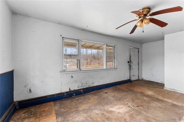 spare room featuring ceiling fan