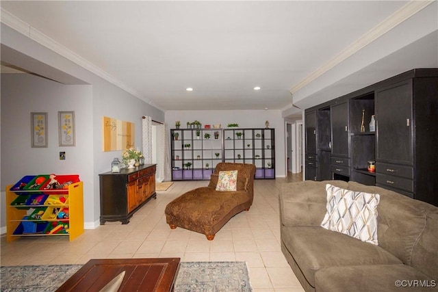 living room with light tile patterned floors, recessed lighting, baseboards, and ornamental molding