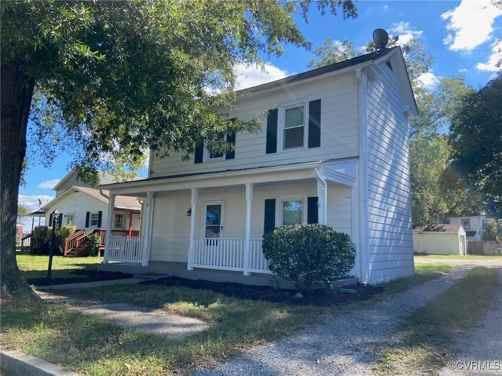 516 12th St, West Point, VA 23181 - view of front of home featuring covered porch