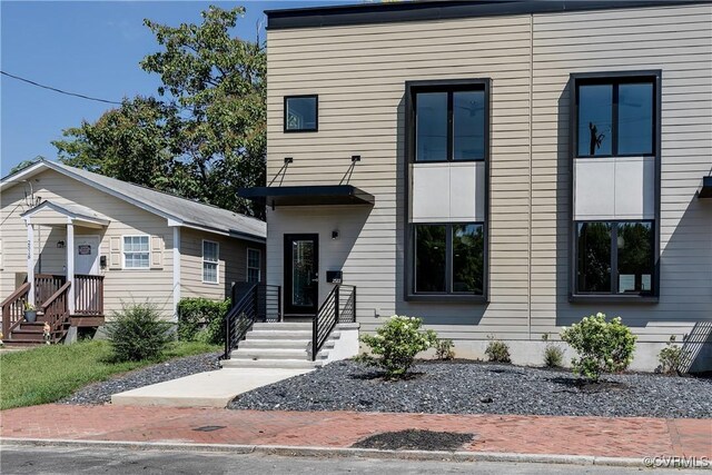 view of modern home