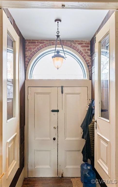 2515 E Grace St, Richmond, VA 23223 - view of entryway