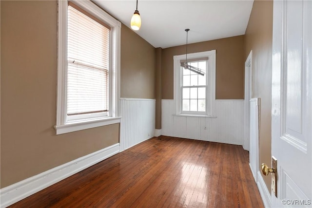 2200 E Grace St, Richmond, VA 23223 - empty room featuring a wainscoted wall and wood-type flooring