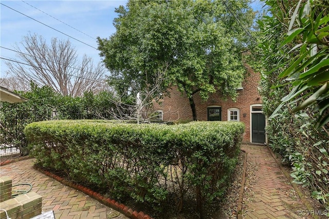 2200 E Grace St, Richmond, VA 23223 - view of yard