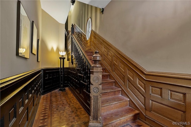 2200 E Grace St, Richmond, VA 23223 - stairway with a decorative wall and a wainscoted wall