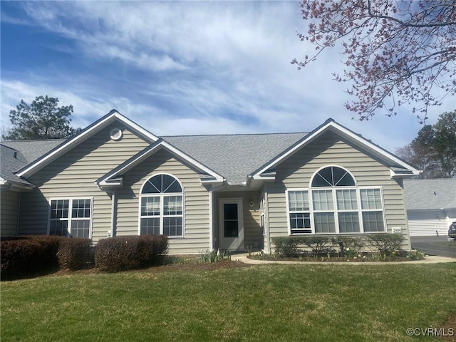 2404 Wanstead Ct, Henrico, VA 23238 - ranch-style home with a front yard and a shingled roof