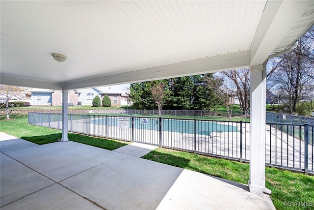 2404 Wanstead Ct, Henrico, VA 23238 - community pool with a patio area