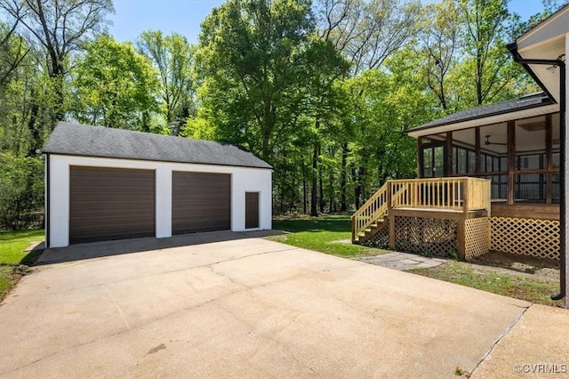 view of detached garage