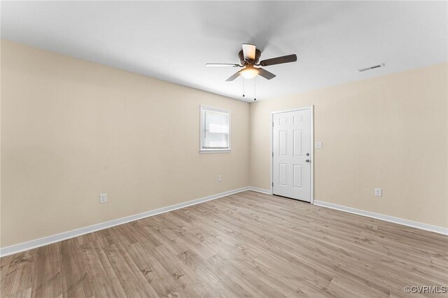 1713 Boydton Plank Rd, Petersburg, VA 23805 - unfurnished room with light wood-type flooring, baseboards, ceiling fan, and visible vents