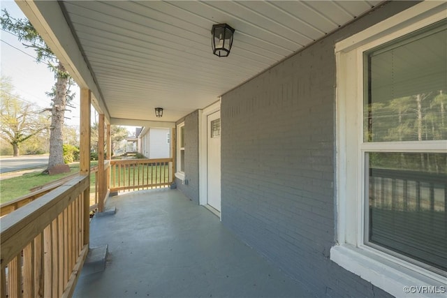 view of patio featuring covered porch