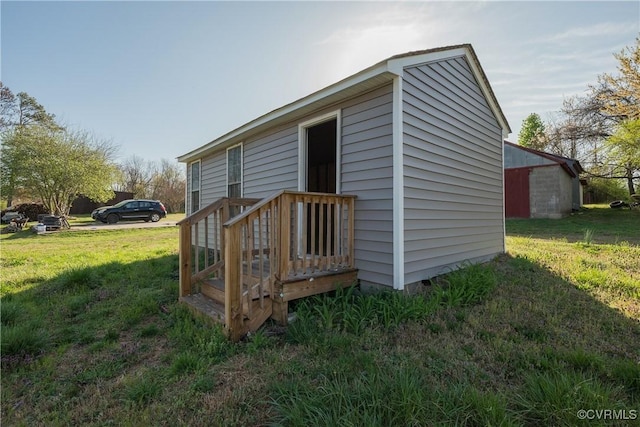view of outbuilding