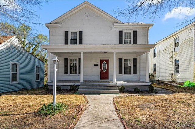 view of front of property featuring a porch